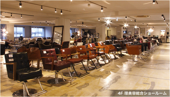 4F �����e�����V���[���[��